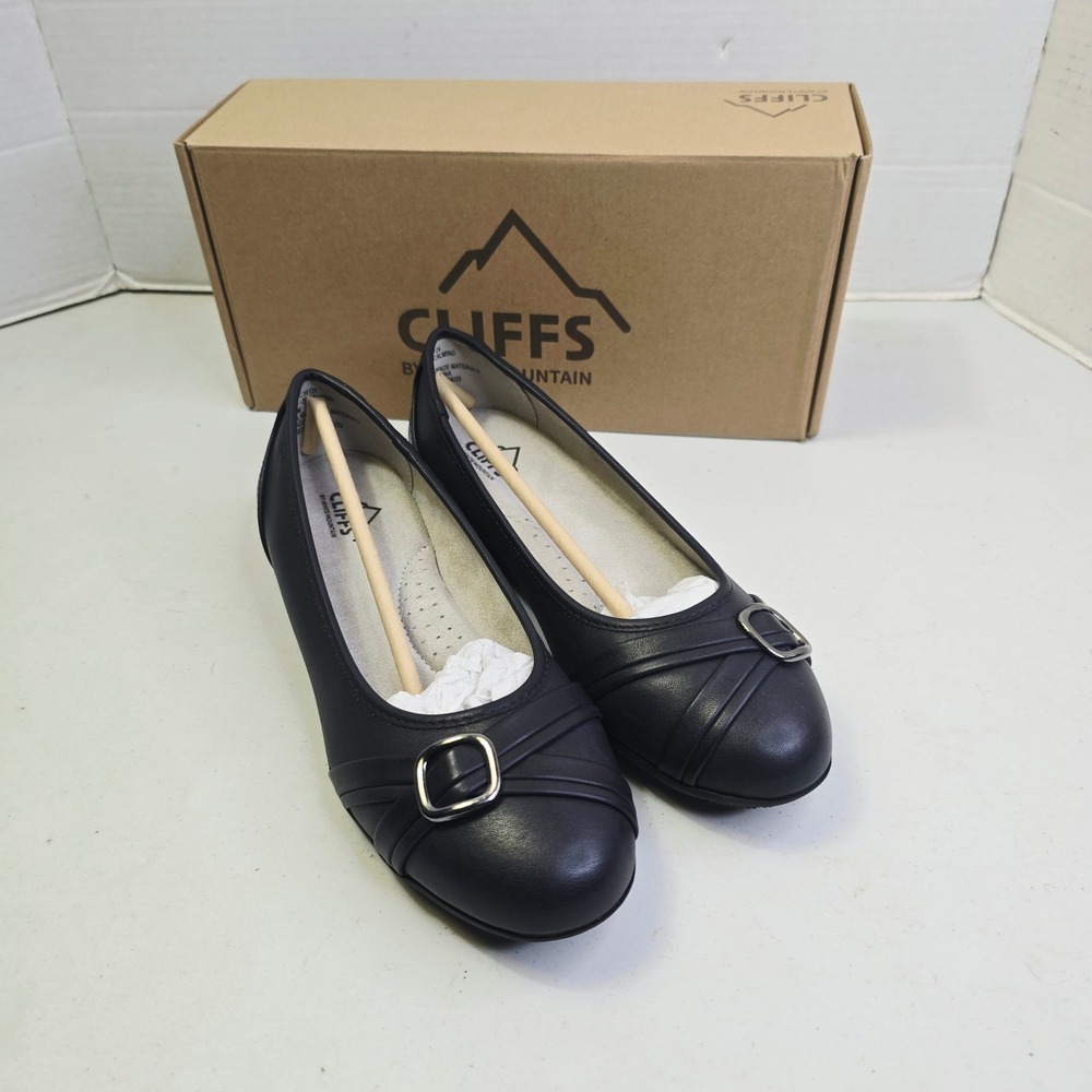 Cliffs by White Mountain Women Calming Ballet Flats Size 8.5 Navy Slip On